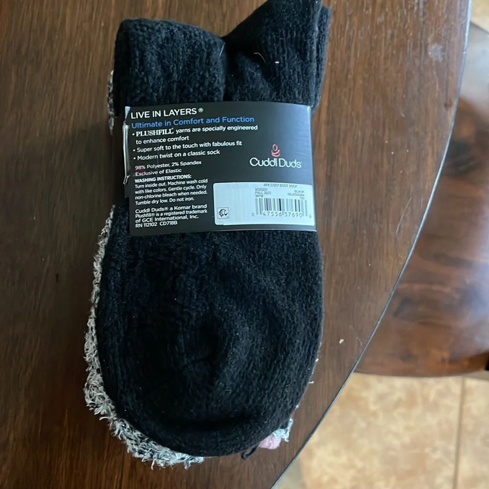 Cuddl Duds Comfort Boot Socks 4 Pair- Ladies' Size 4-10